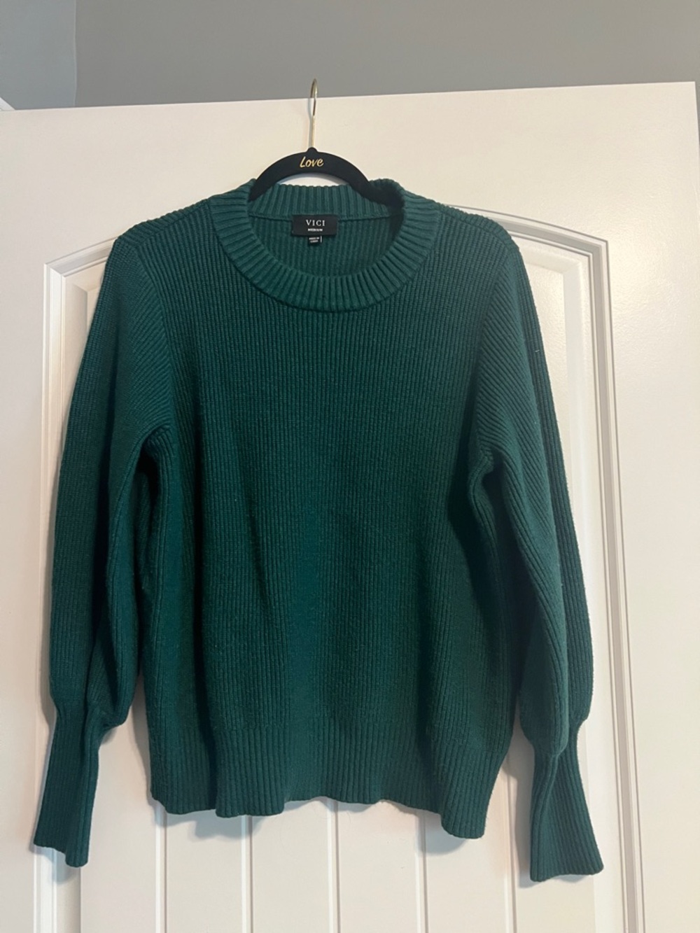 VICI green sweater size M